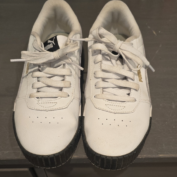 Puma Shoes - Puma Classic White and Black Sneakers